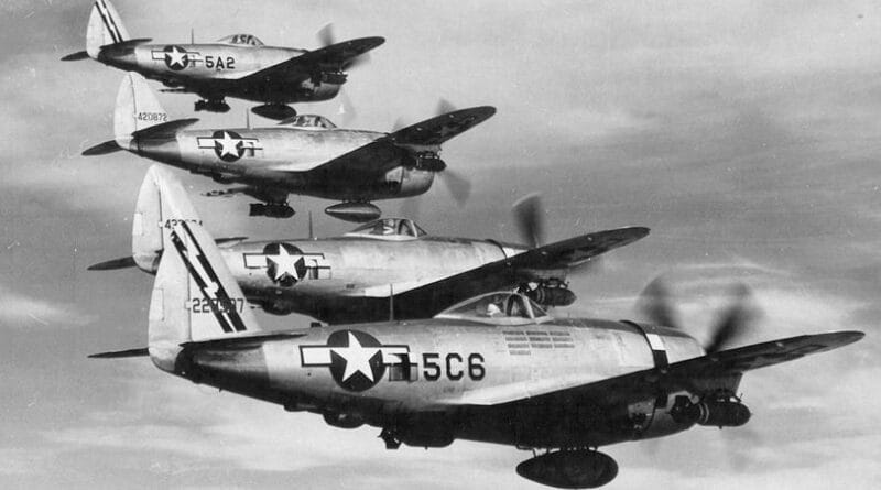 345-ე გამანადგურებელი ესკადრილია - P-47 Thunderbolts
