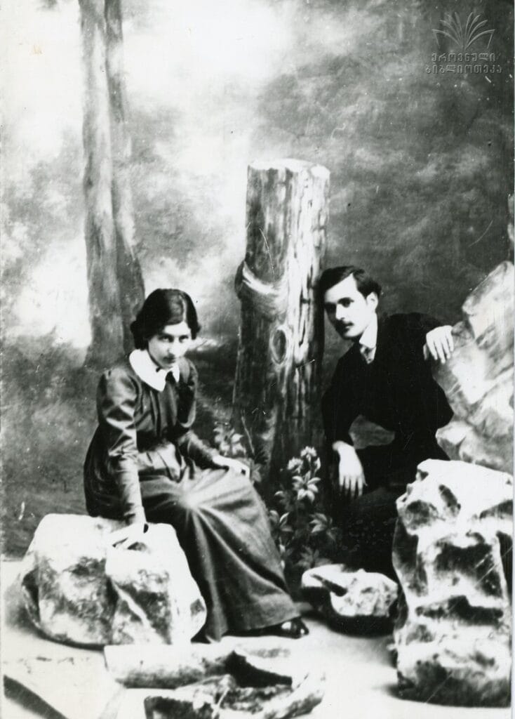 Galaktion Tabidze and Olga (Olia) Okudzhava, January 2, 1919.